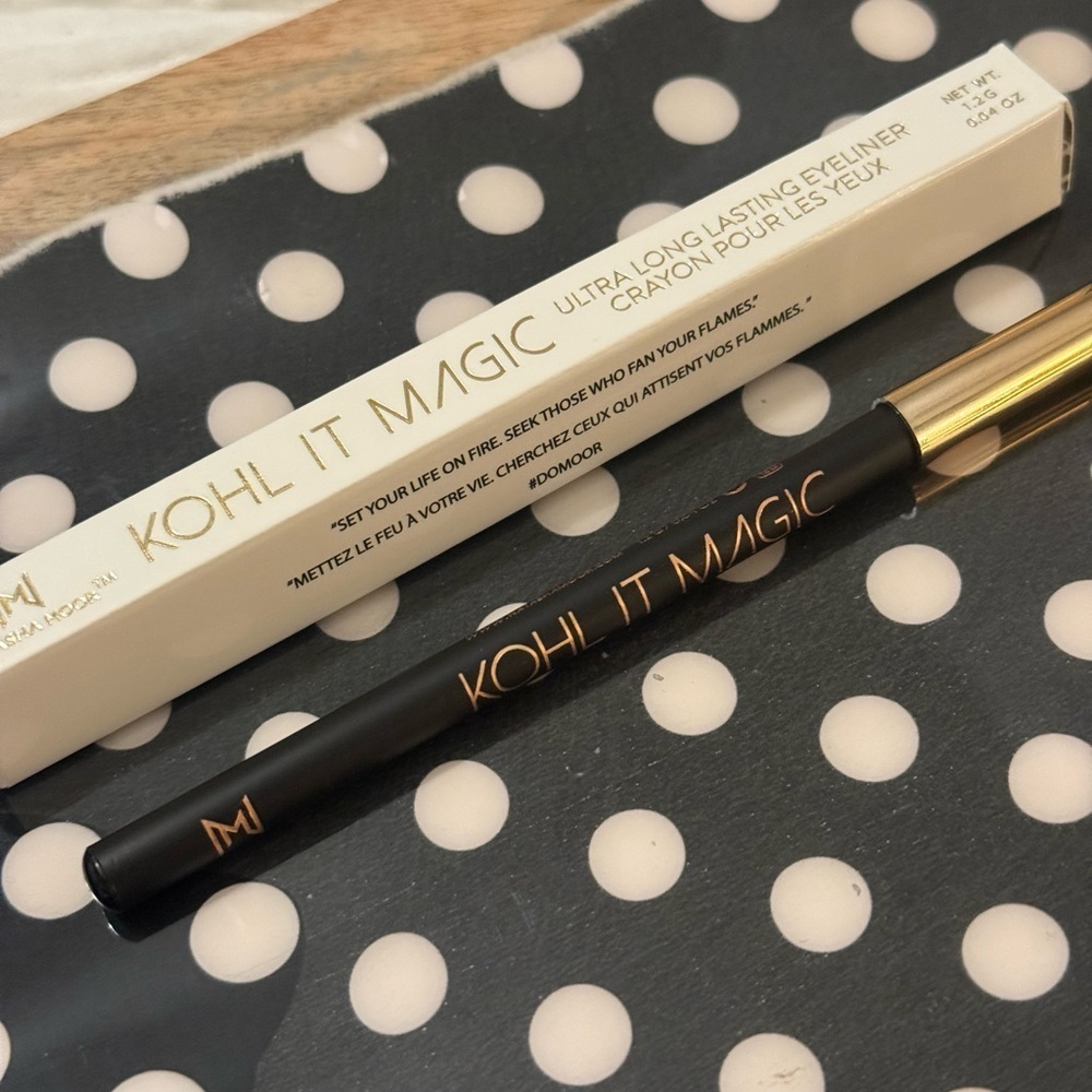 Natasha Moor Kohl It Magic Ultra Long Lastinf Eyeliner Black
